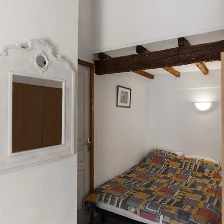 Le 39 3 Rue Trivalle Apartmán *