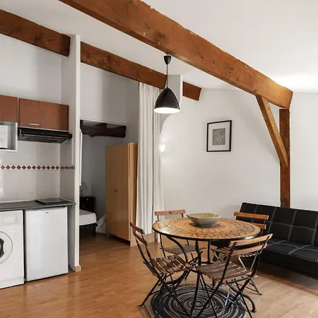 Le 39 3 Rue Trivalle Apartmán *